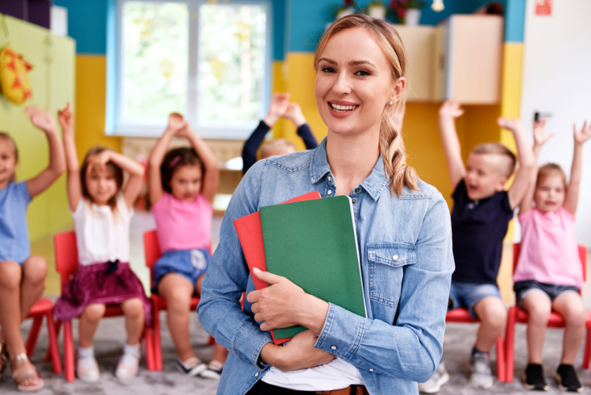montessori-vs-reggio-emilia-key-differences